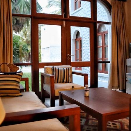 Mbili Kuwili Studio Suites Diani Beach Buitenkant foto